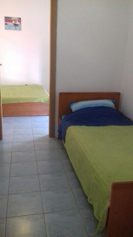 Apartmani Varnica Grebastica Bagian luar foto